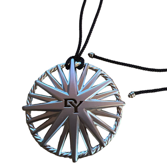 David Yurman North Star Holiday Ornament New - Picture 1 of 4